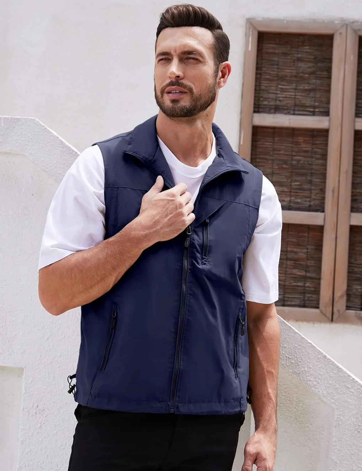 Gihuo Men's Lightweight Softshell Sleeveless Golf Vest with Zipper Pockets for Travel Hiking Fishing Safari Outwear