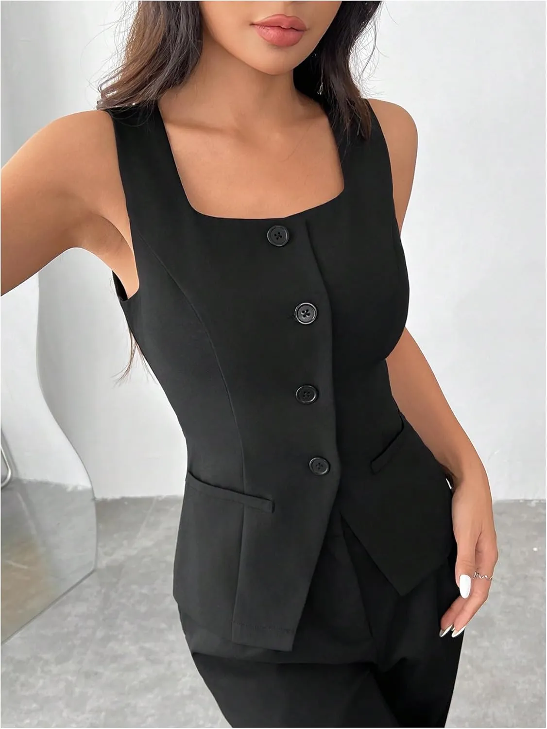 GORGLITTER Women's Sleeveless Blazer Vest Button Down Business Dressy Long Suit Vest