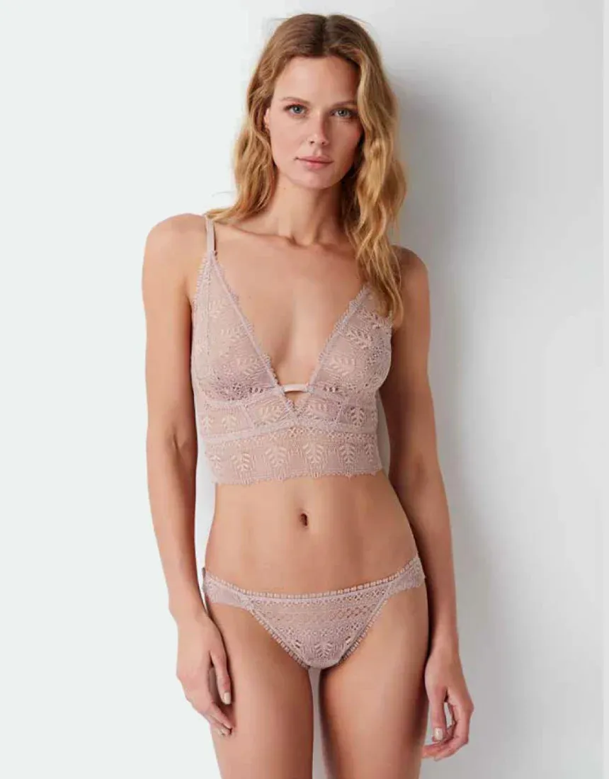 Ivy Deep Decolette Longline Soft Cup Bra in Ballet Pink