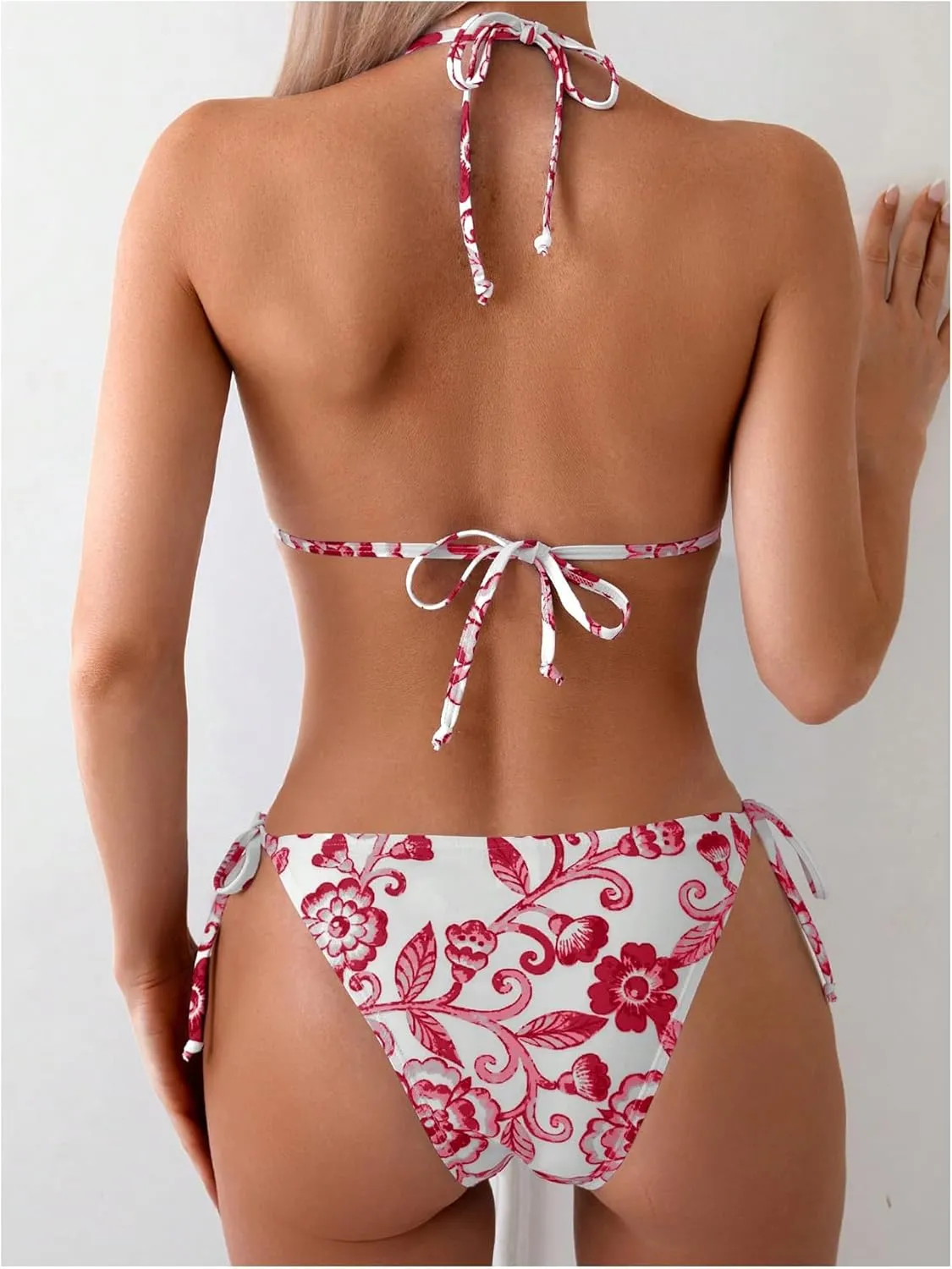 OYOANGLE Women's Floral Print Halter Neck One Piece Swimsuits Cut Out tie Backless Bathing Suit Beach Monokini