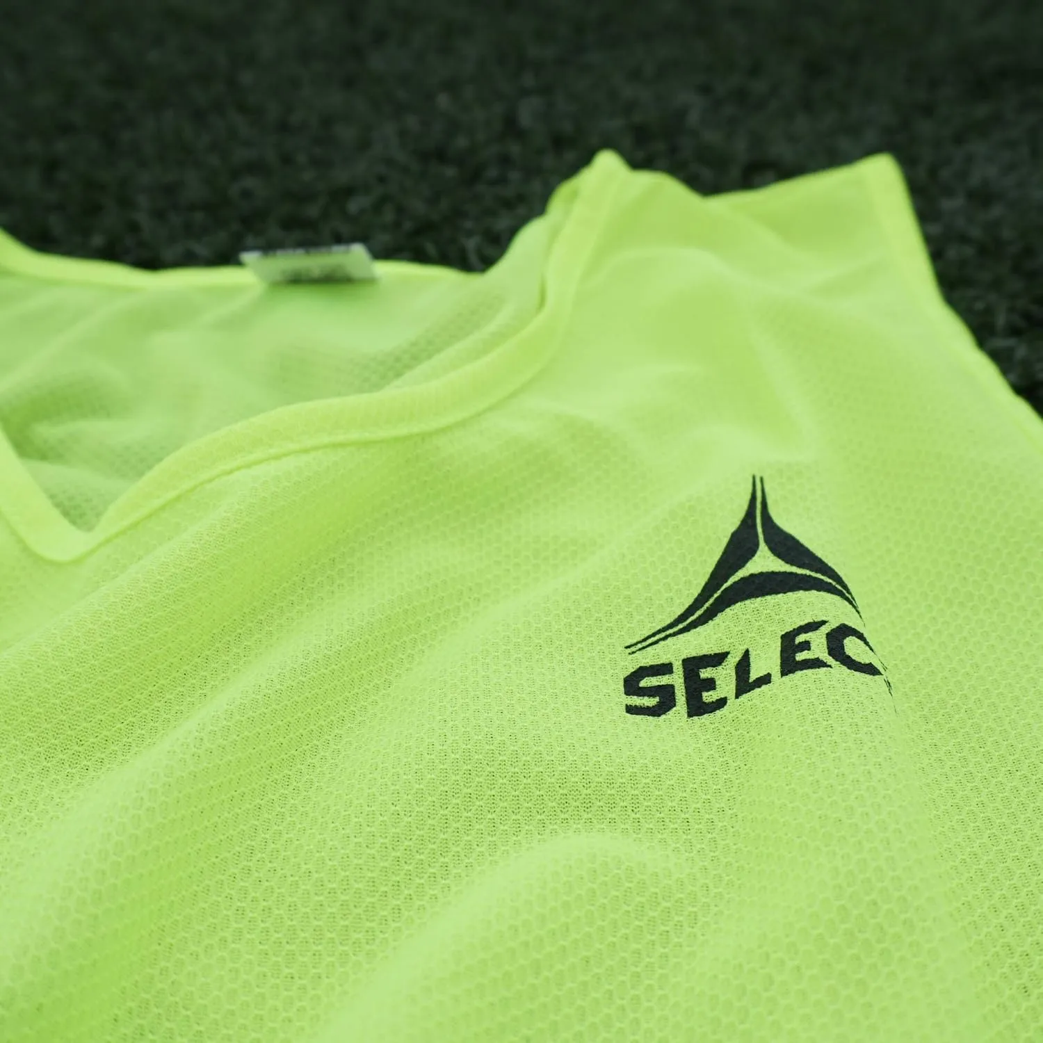 SELECT Scrimmage Vest - Pack of 12(Youth, Junior and Senior sizes)
