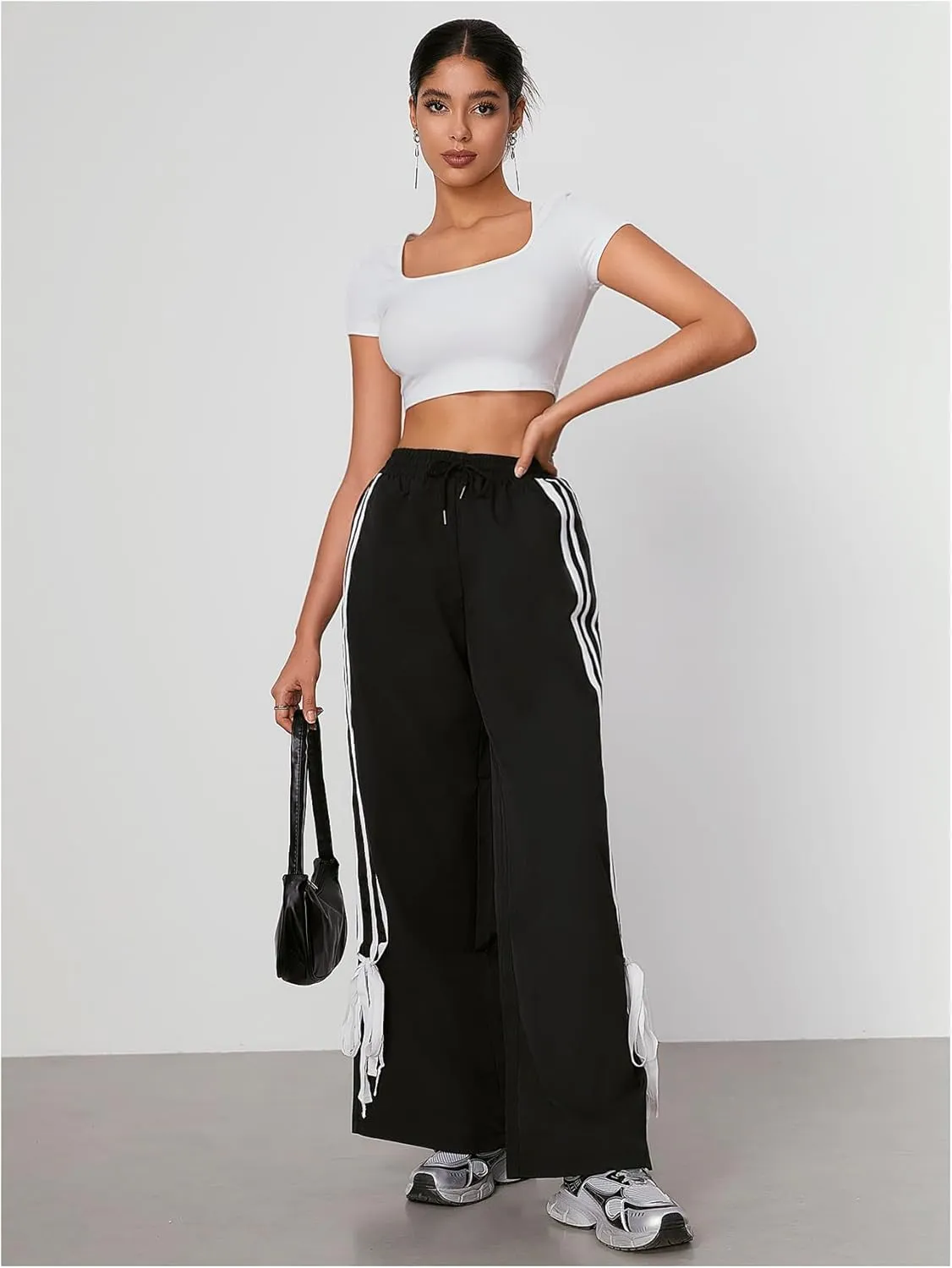WDIRARA Women's Side Striped Bowknot Track Streetwear Pant Drawstring Waist Wide Leg Long Pants Workout