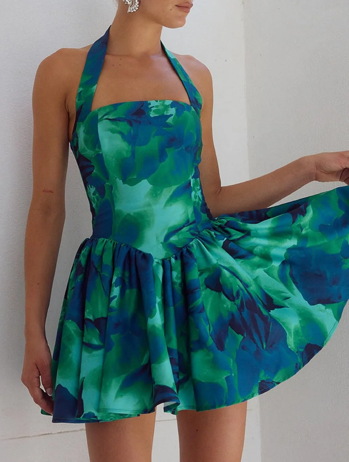 Women Boho Floral Cami Mini Dress Spaghetti Strap Printed A Line Short Dress Graffiti Cut Out Colorful Summer Dress
